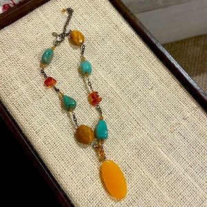 Silpada chunky fun necklace. Great for summer. Used to sell.used as display🌸